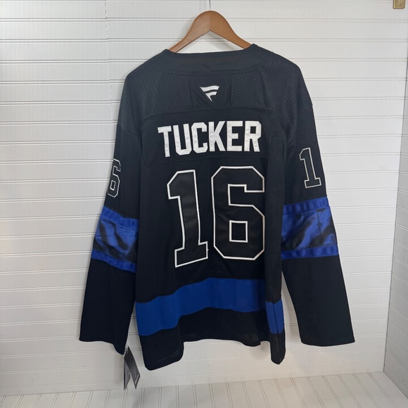 NEW Toronto Maple Leafs Tucker Jersey 16 Jersey Size 52 - Picture 10 of 13